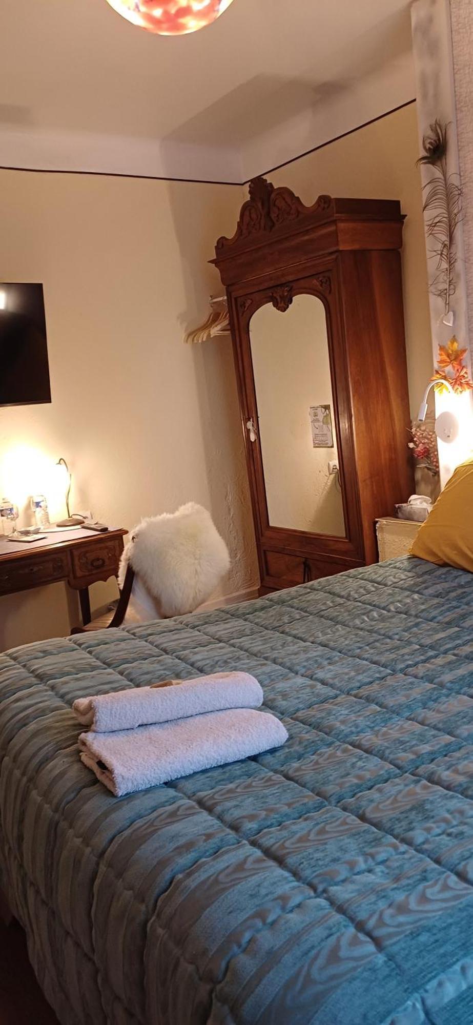 chambres d'hôtes la forêt petit déjeuner inclus Longwy Quarto foto